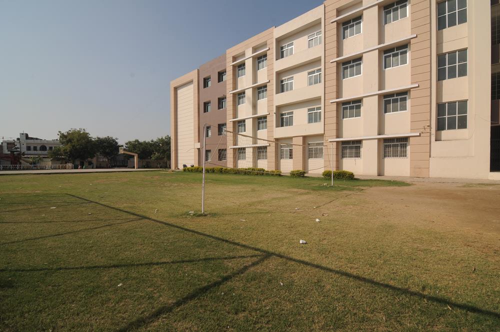 IIAME Campus
